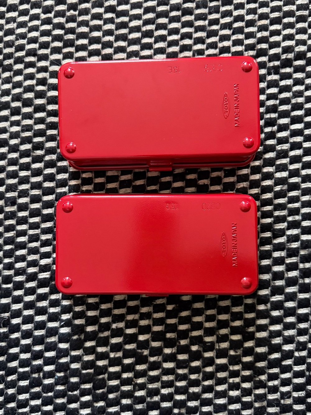 TOYO Red Metal Storage Tins - Compact Organizers - Picture 5 of 5
